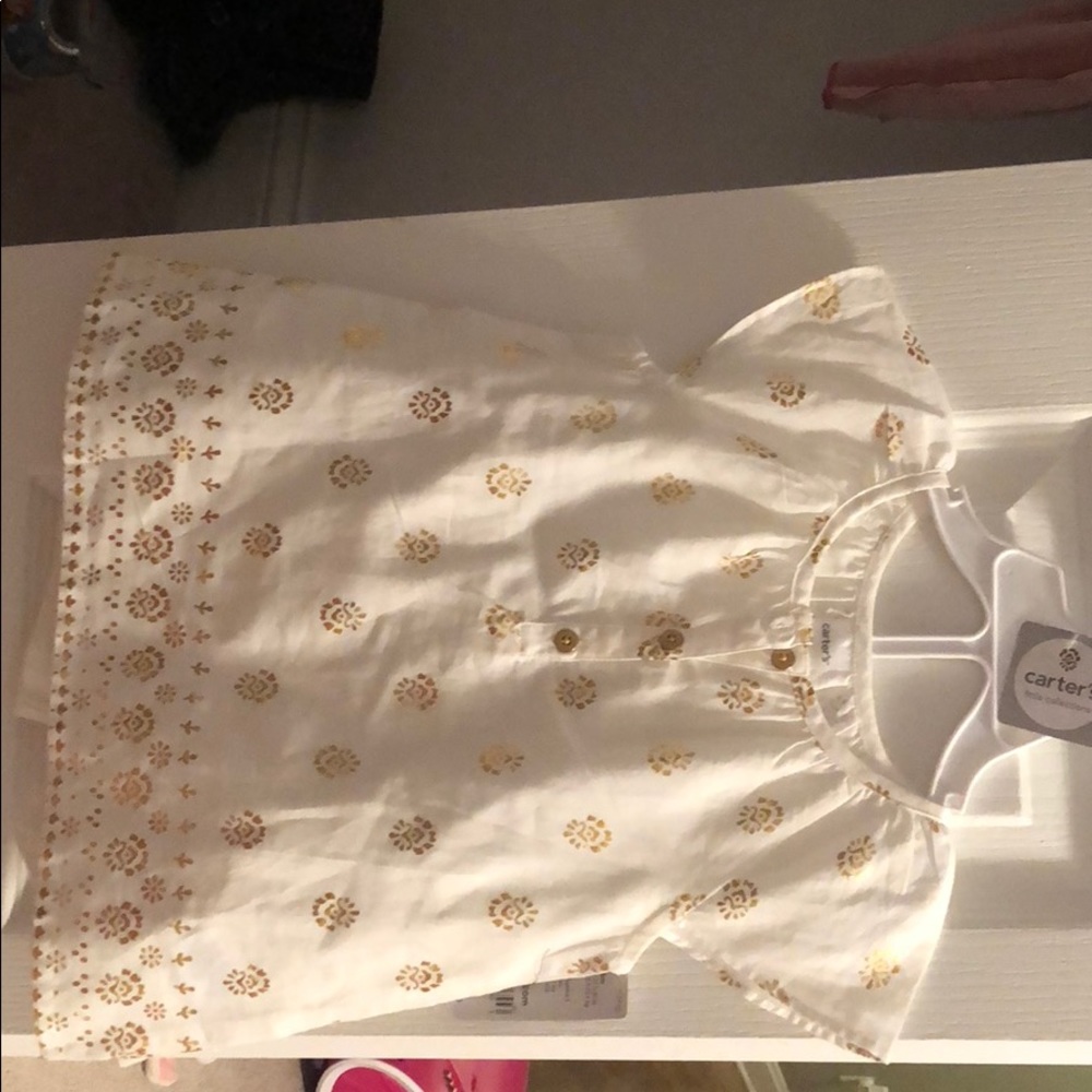 Carters 24 month old cute gold and white Brand new